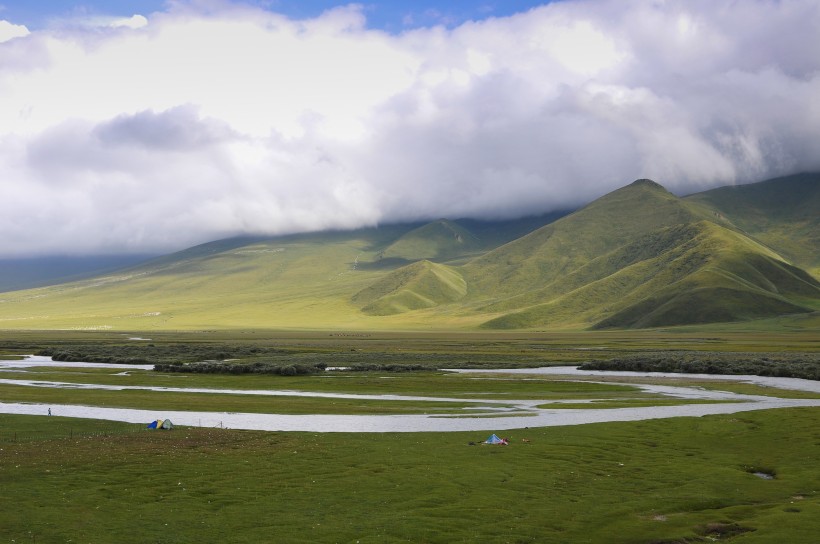 新疆天山牧场风景图片 风景图片