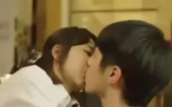 尚语贤和刘昊然接吻图片
