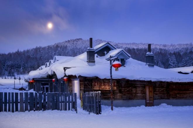 东北童话般的雪乡晨曦自然风景图片